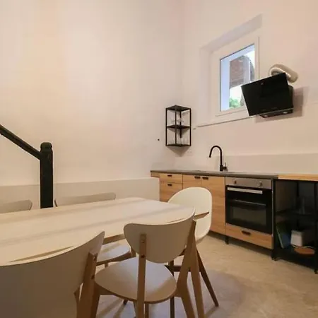 Vivienda En El Centro De * Santander