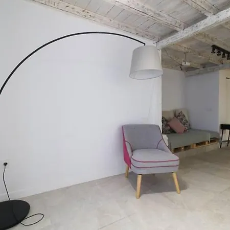 Apartmán Vivienda En El Centro De *