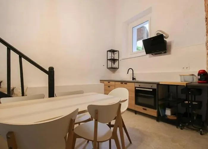 Vivienda En El Centro De * Santander